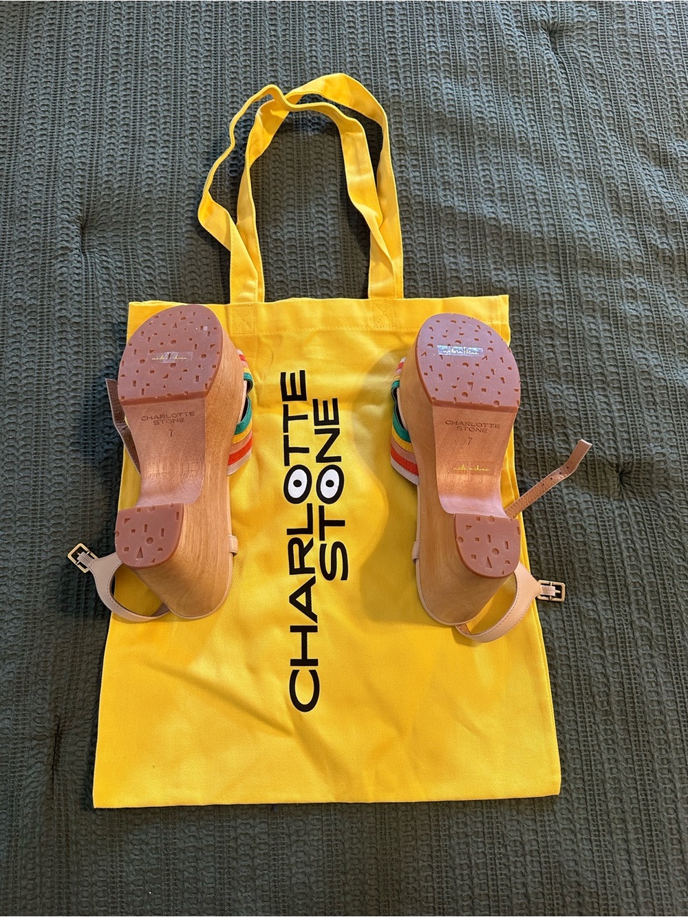 Charlotte Stone Donna Platforms - Picture 6 of 6